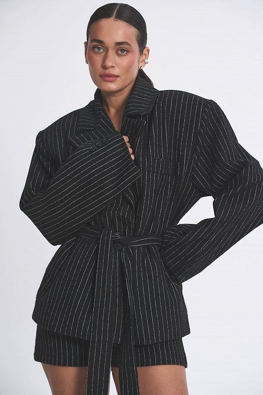 Костюм у смужку піджак та шорти чорний - №2