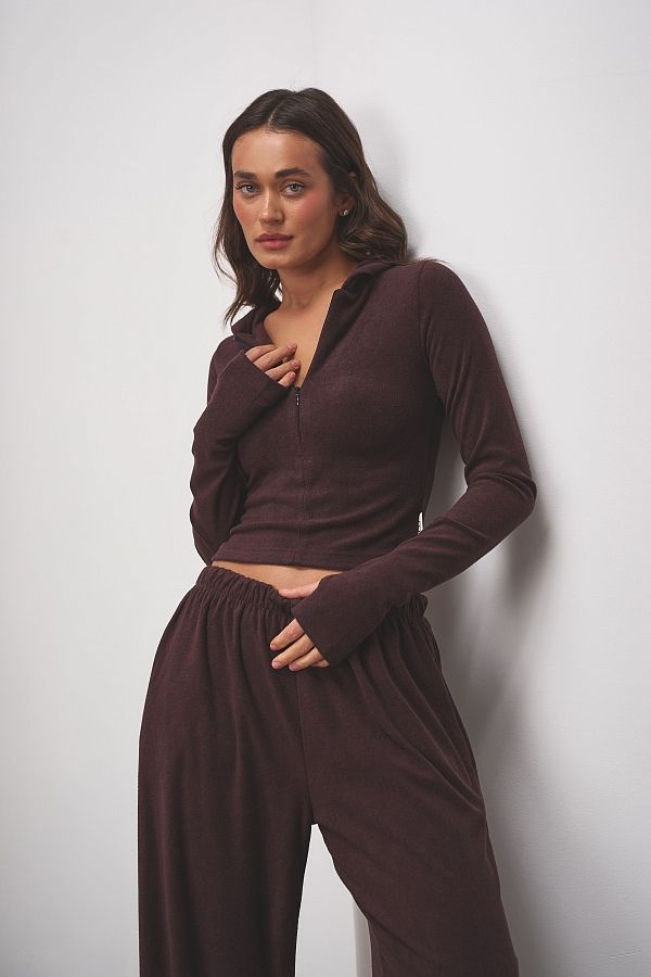 Костюм приталений із замком коричневий KOSPR/4 #RU# Костюм приталенный с замком коричневый KOSPR/4 № 1