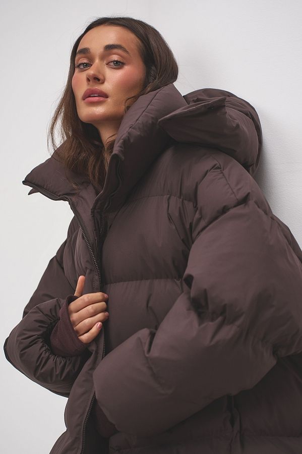 Пуховик зимовий подовжений коричневий KZR25POD/1 #RU# Пуховик зимний однотонный удлиненный коричневый KZR25POD/1 № 4