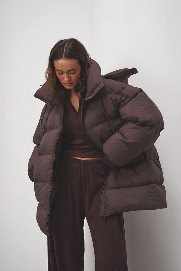 Пуховик зимовий подовжений коричневий KZR25POD/1 #RU# Пуховик зимний однотонный удлиненный коричневый KZR25POD/1 № 3