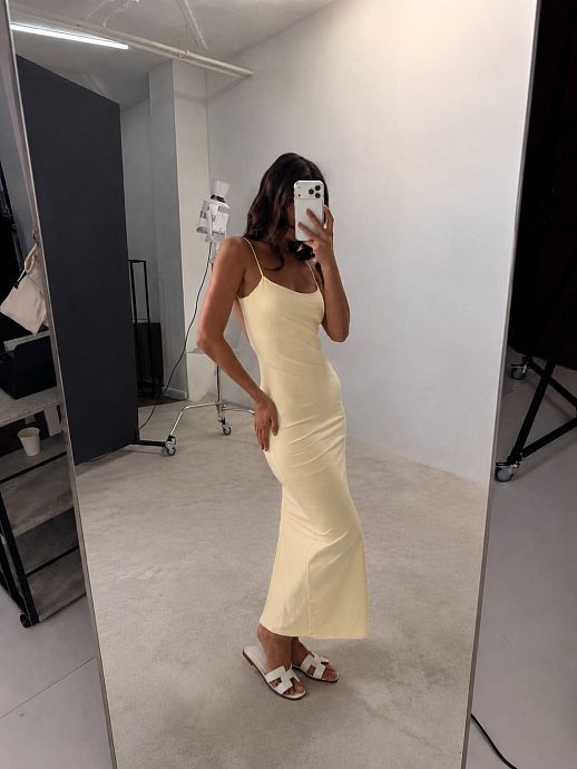 Сукня приталена на бретелях butter yellow