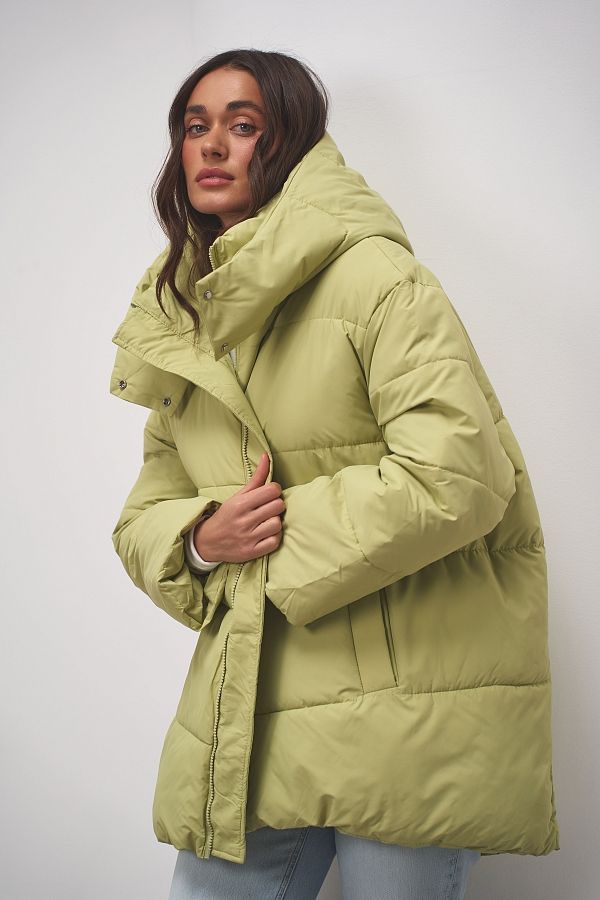 Пуховик подовжений на замку з капюшоном салатовий PDK/2 #RU# Пуховик удлиненный на замке с капюшоном салатовый PDK/2 № 1