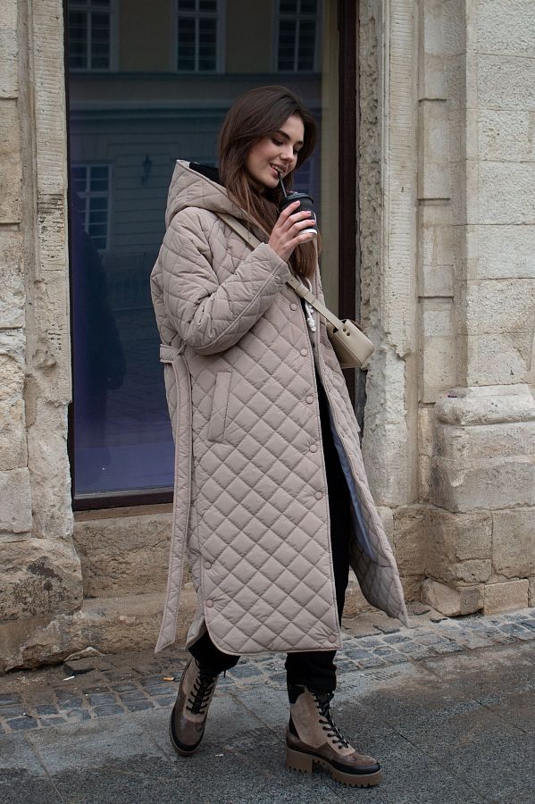 Куртка подовжена з капюшоном на кнопках бежева К0922/3 #RU# Куртка удлиненная с капюшоном на кнопках бежевая. К0922/3 № 1