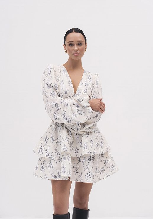 Сукня креш-софт довгий рукав молочний в чорні квіти