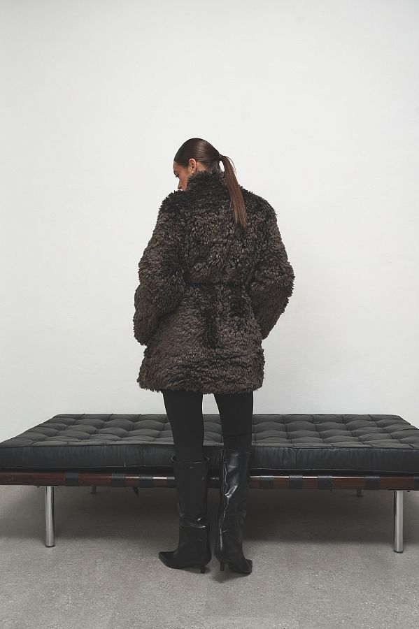 Шубка подовжена шоколадна 19421/3 № 4