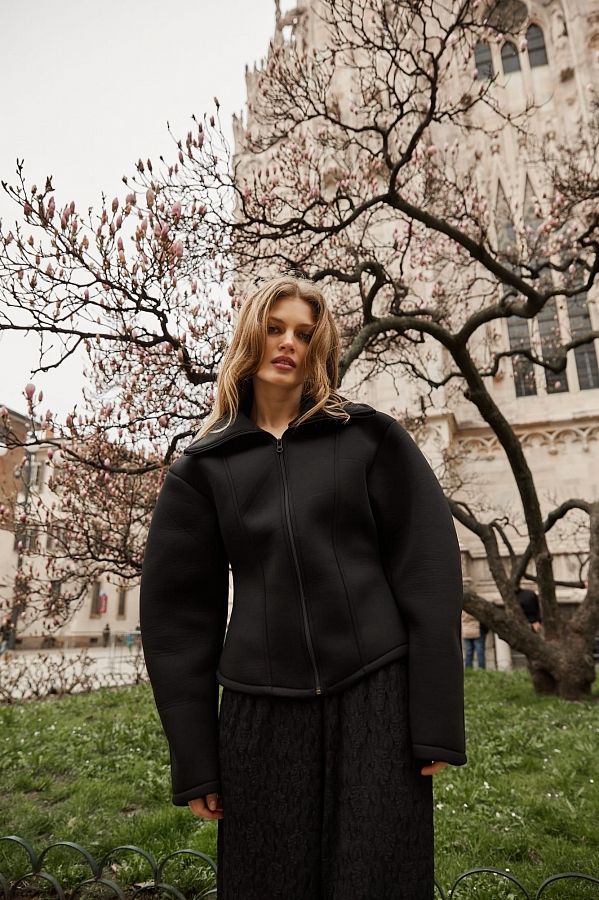 Бомбер з силуетними рукавами чорний URBAN/B-01 #RU# Бомбер с черными силуэтными рукавами URBAN/B-01 № 5