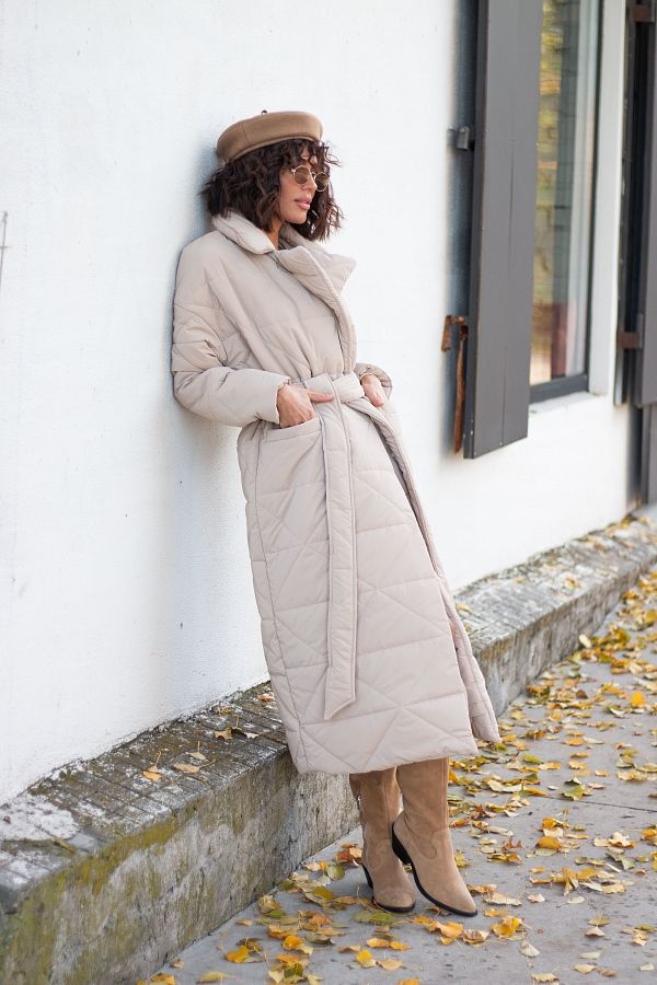 Куртка стьобана довга з поясом візерунок трикутник світло-бежева МБПЩ001/15 #RU# Куртка стеганная длинная с поясом узор треугольник светло-бежевая МБПЩ001/15 № 4