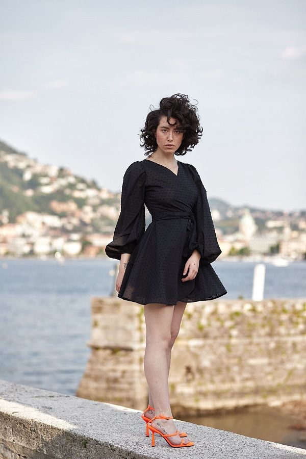 Сукня на запах з подвійною спідницею чорна D0823/5 № 6