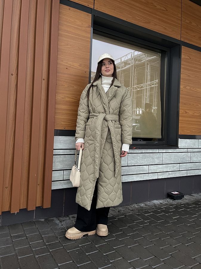 Куртка стьобана довга з поясом візерунок хвилька оливкова МБПЩ001/4 #RU# Куртка стеганая длинная с поясом узор волна оливковая МБПЩ001/4 № 1