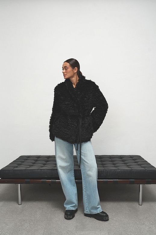 Шубка вкорочена чорна - №2