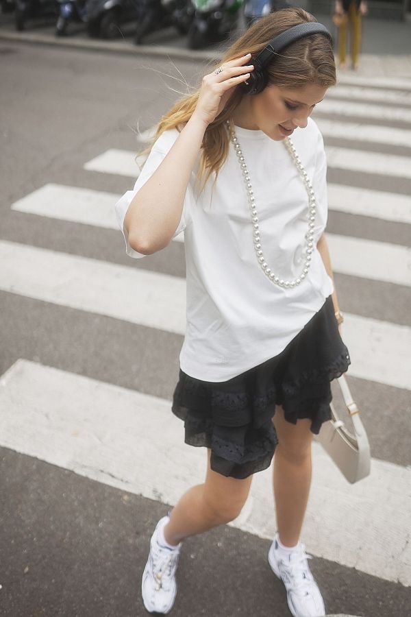 Спідниця з мереживом чорна SP2024/2 #RU# Юбка с рюшами черная SP2024/2 № 2