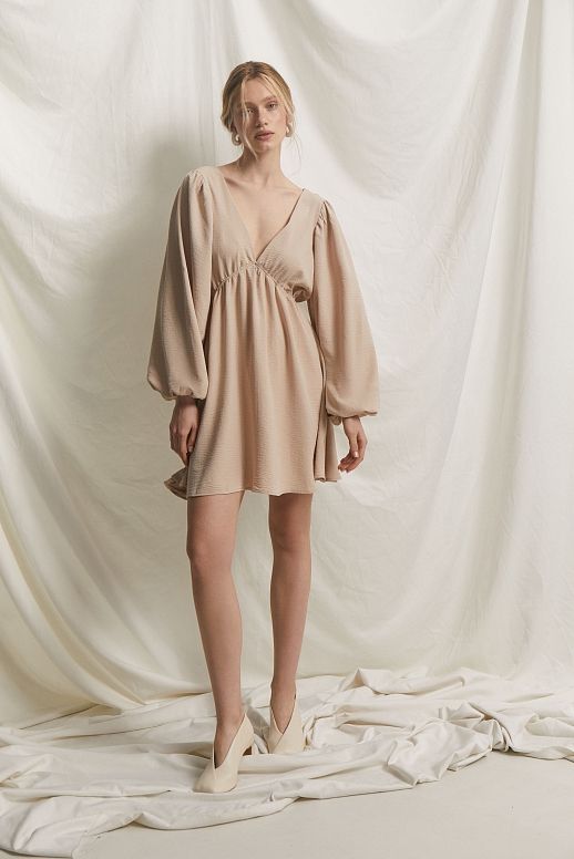 Сукня міні з відкритою спиною бежева - №2