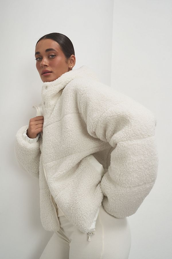 Куртка тедді молочна 240902/1 #RU# Куртка двухсторонняя тедди молочная  240902/1 № 1