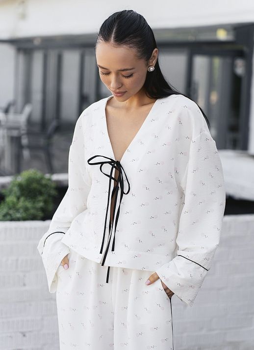 Костюм на зав'язках молочний в піони - №2