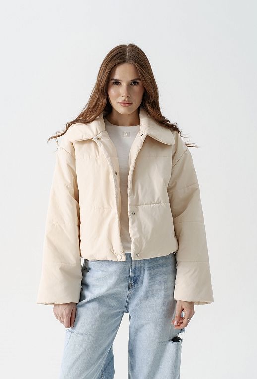 Куртка коротка світло-бежева
