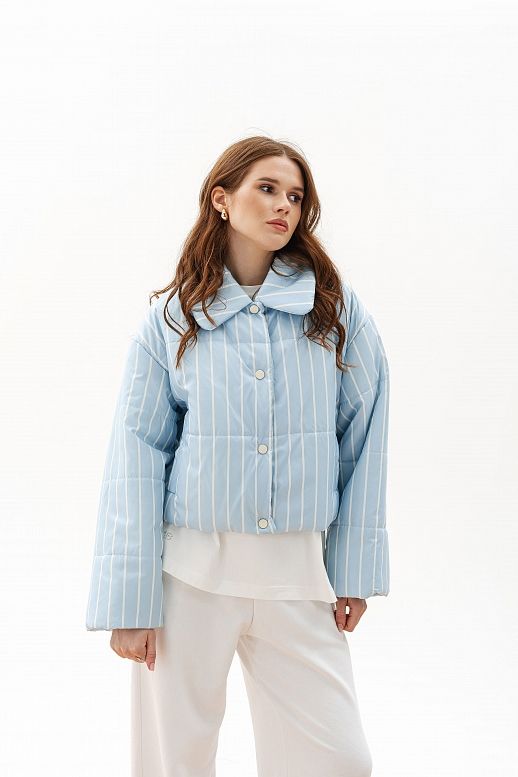 Куртка коротка блакитна в білу смужку