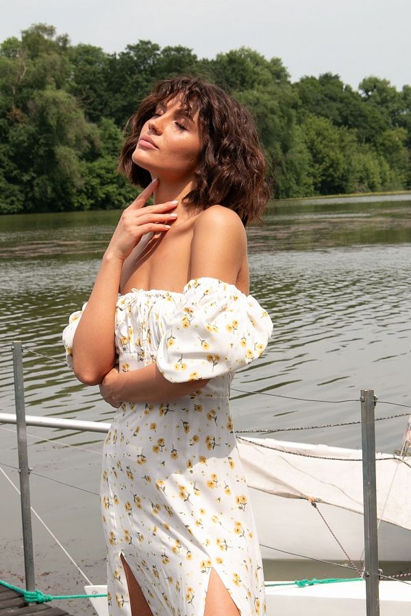 Сукня міді з двома роспірками молочна в жовті квіти ПЛ0031/7 № 4