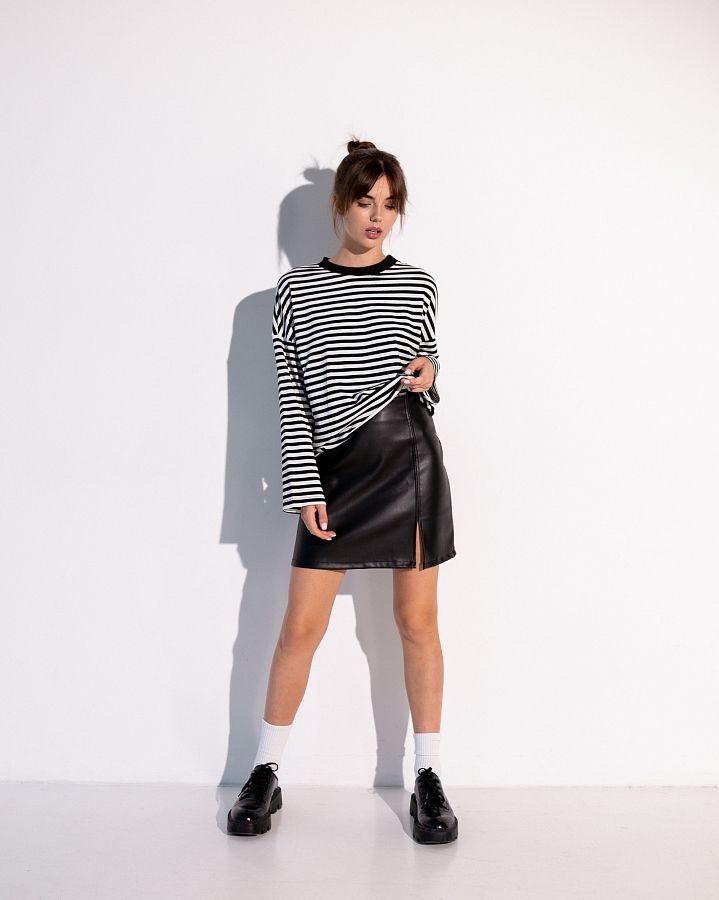 Спідниця міні з екошкіри чорна В0222/1 #RU# Юбка мини из экокожи черная В0222/1 № 1