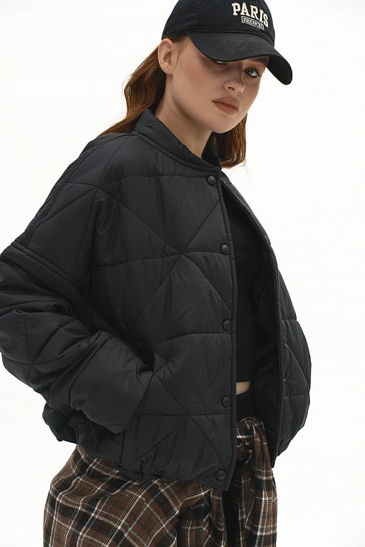 Бомбер на кнопках чорний