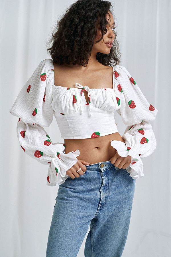 Мусліновий топ в велику полуничку D0223/5 #RU# Муслиновый топ в большую клубничку D0223/5 № 1