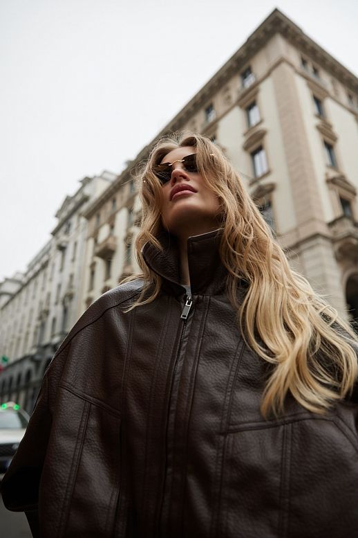 Куртка oversize шкіряна коричнева